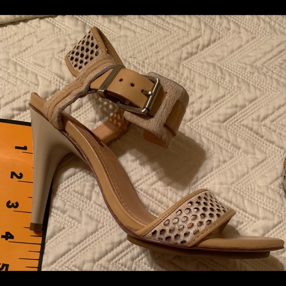 For All 7 Mankind - Picture 7 of 8